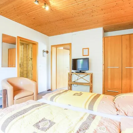 Lindenkrug Guest house 2*